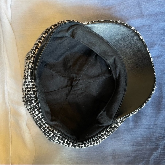 Cute News Cap - NWOT - Picture 4 of 4